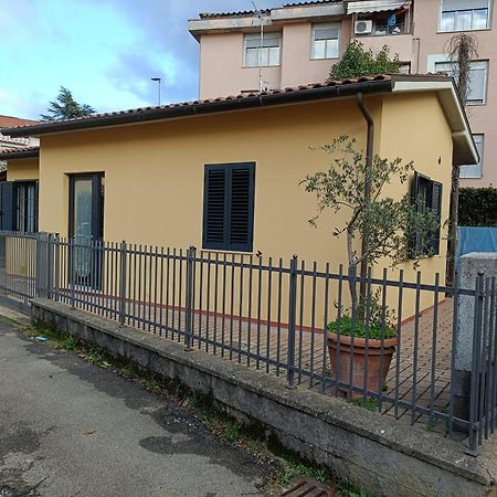 A Casa Di Amici Apartment Arezzo Exterior foto