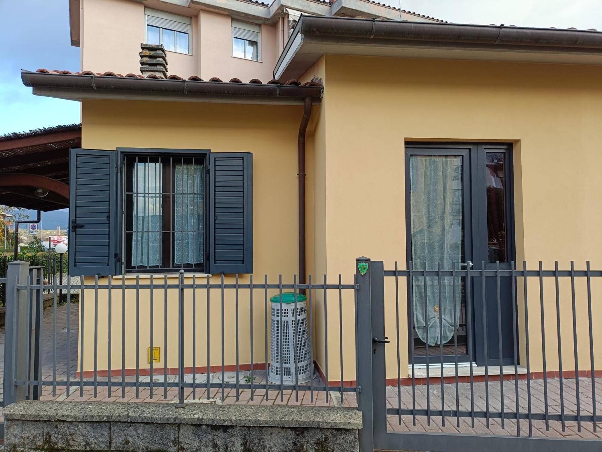 A Casa Di Amici Apartment Arezzo Exterior foto