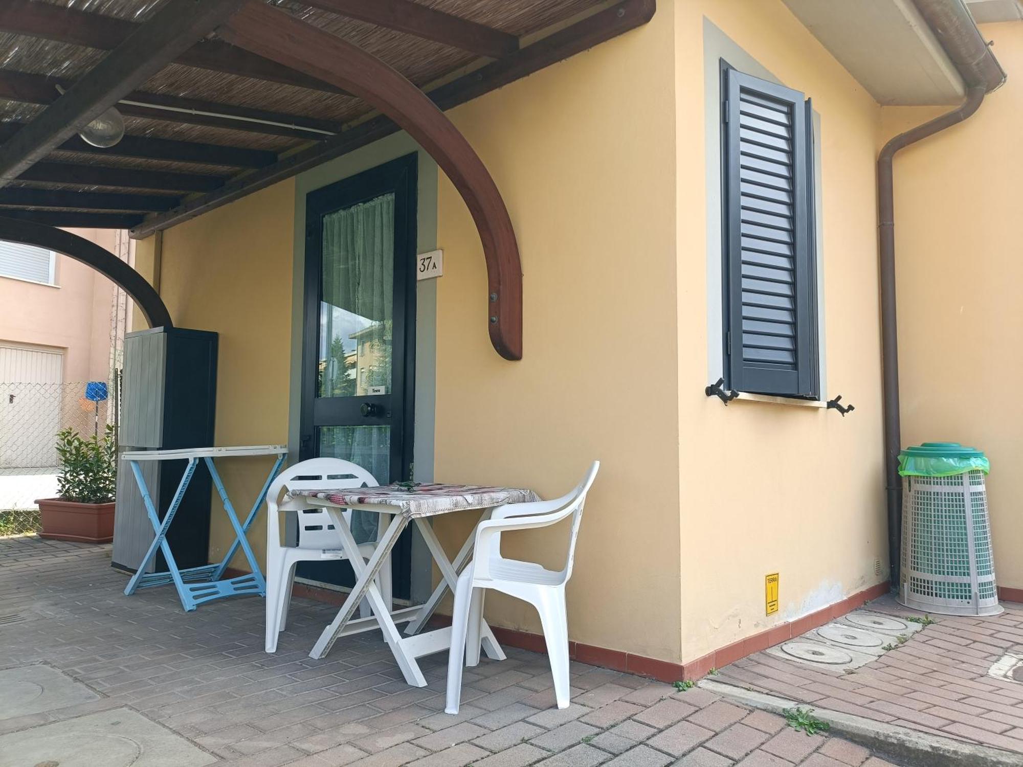 A Casa Di Amici Apartment Arezzo Exterior foto